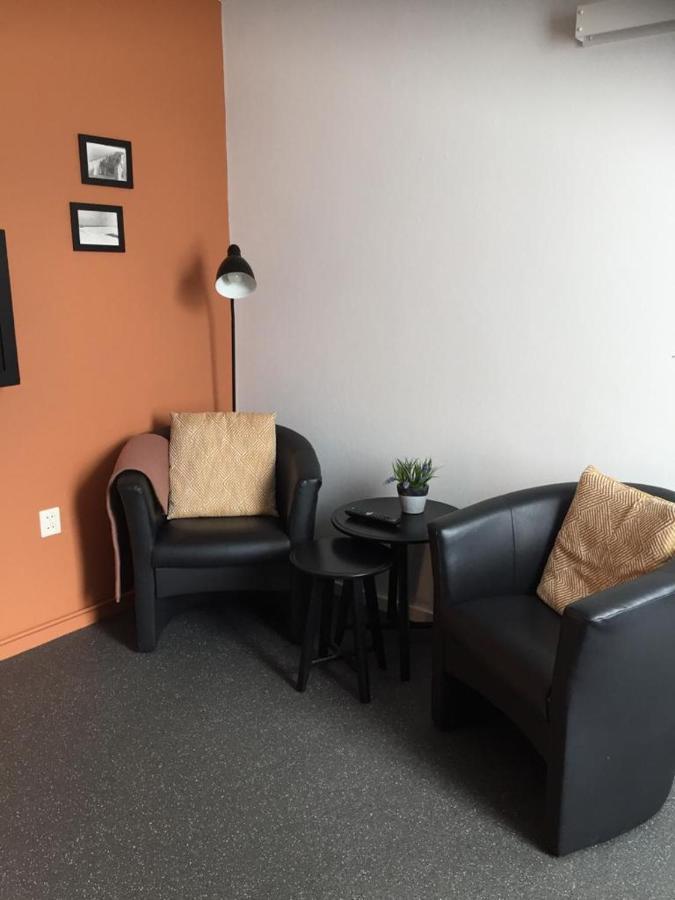 Studio Met Woonslaapkamer,Keuken En Badkamer Dreefje 5 韦斯特卡佩勒 外观 照片